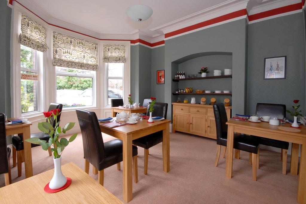 Feversham Lodge Guest House Йорк Экстерьер фото