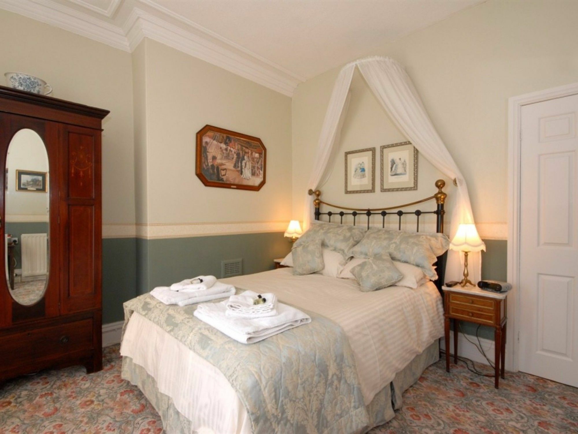 Feversham Lodge Guest House Йорк Экстерьер фото